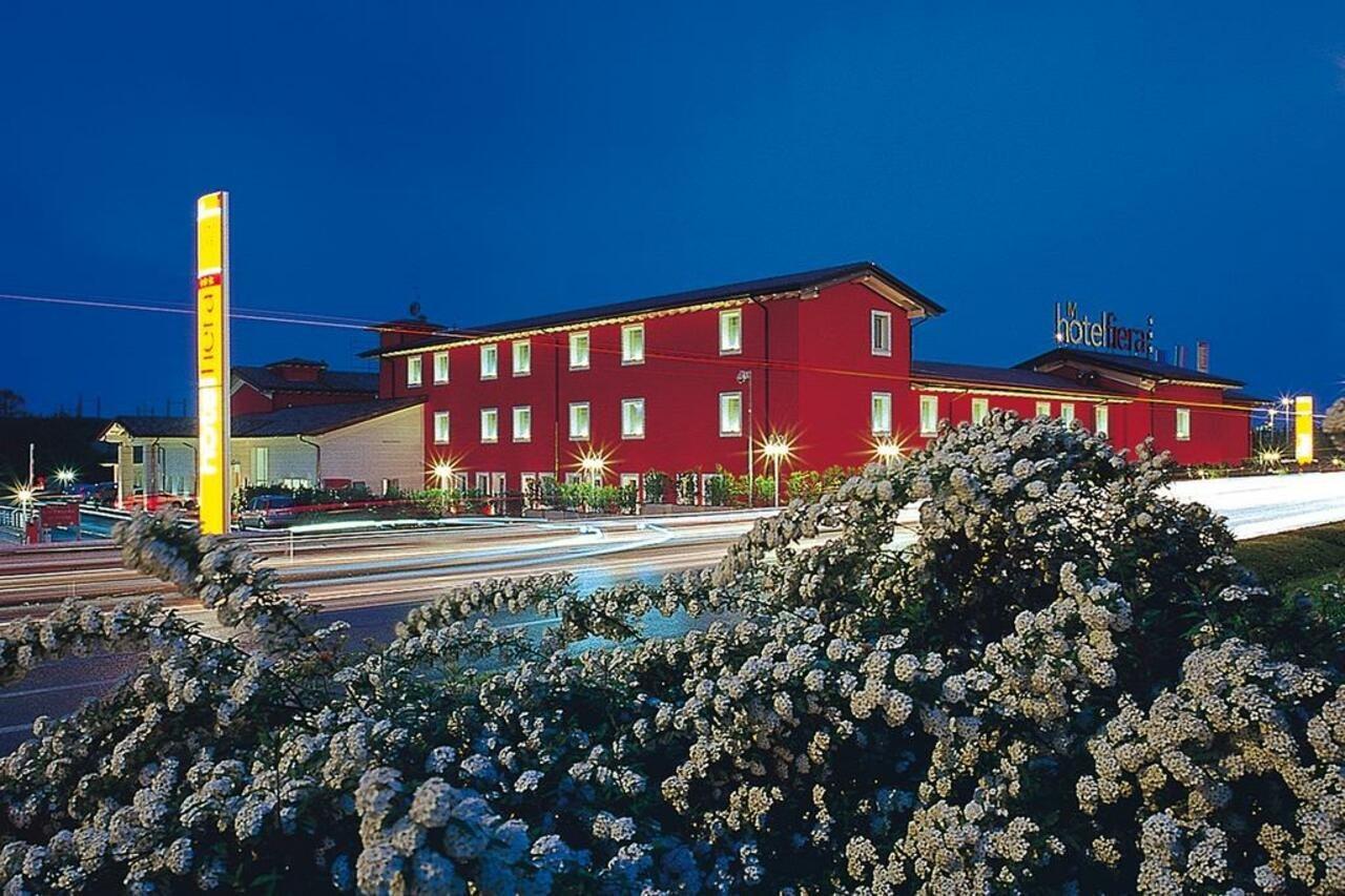 Hotel Fiera Di Brescia Dış mekan fotoğraf
