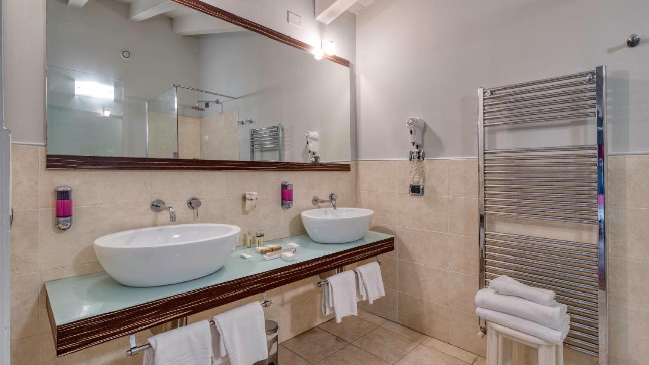 Hotel Fiera Di Brescia Dış mekan fotoğraf
